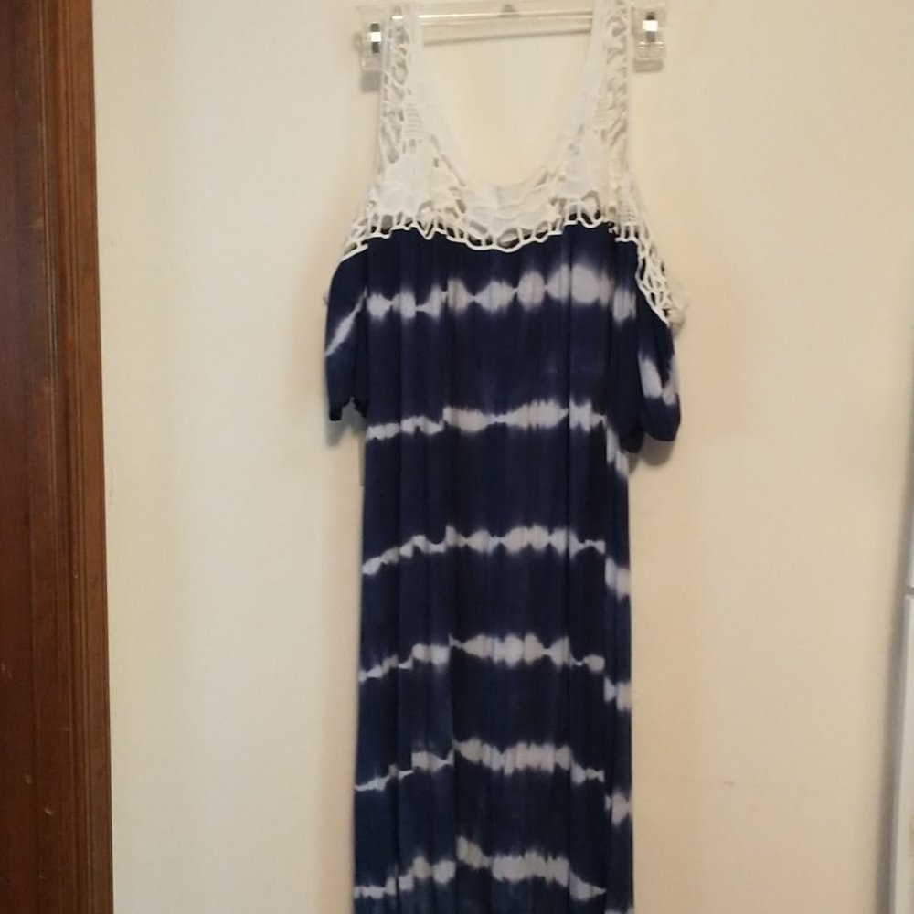 Glamour Cold Shoulder Dress
